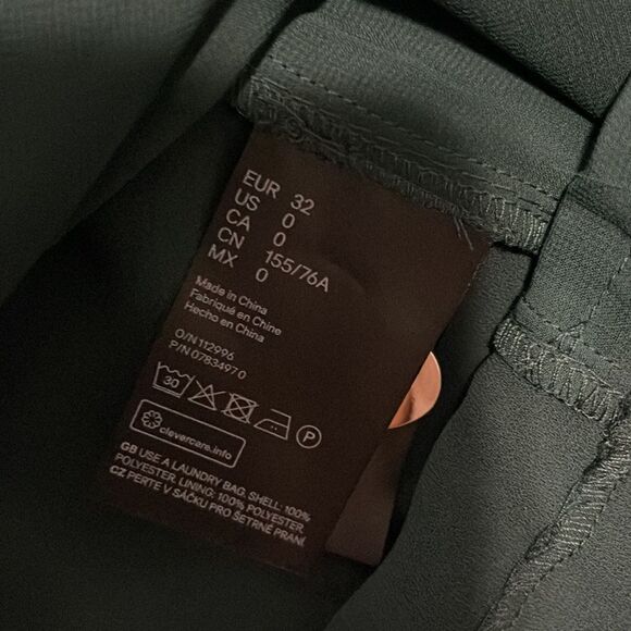 NWT- H&M- 0 - Picture 9 of 9